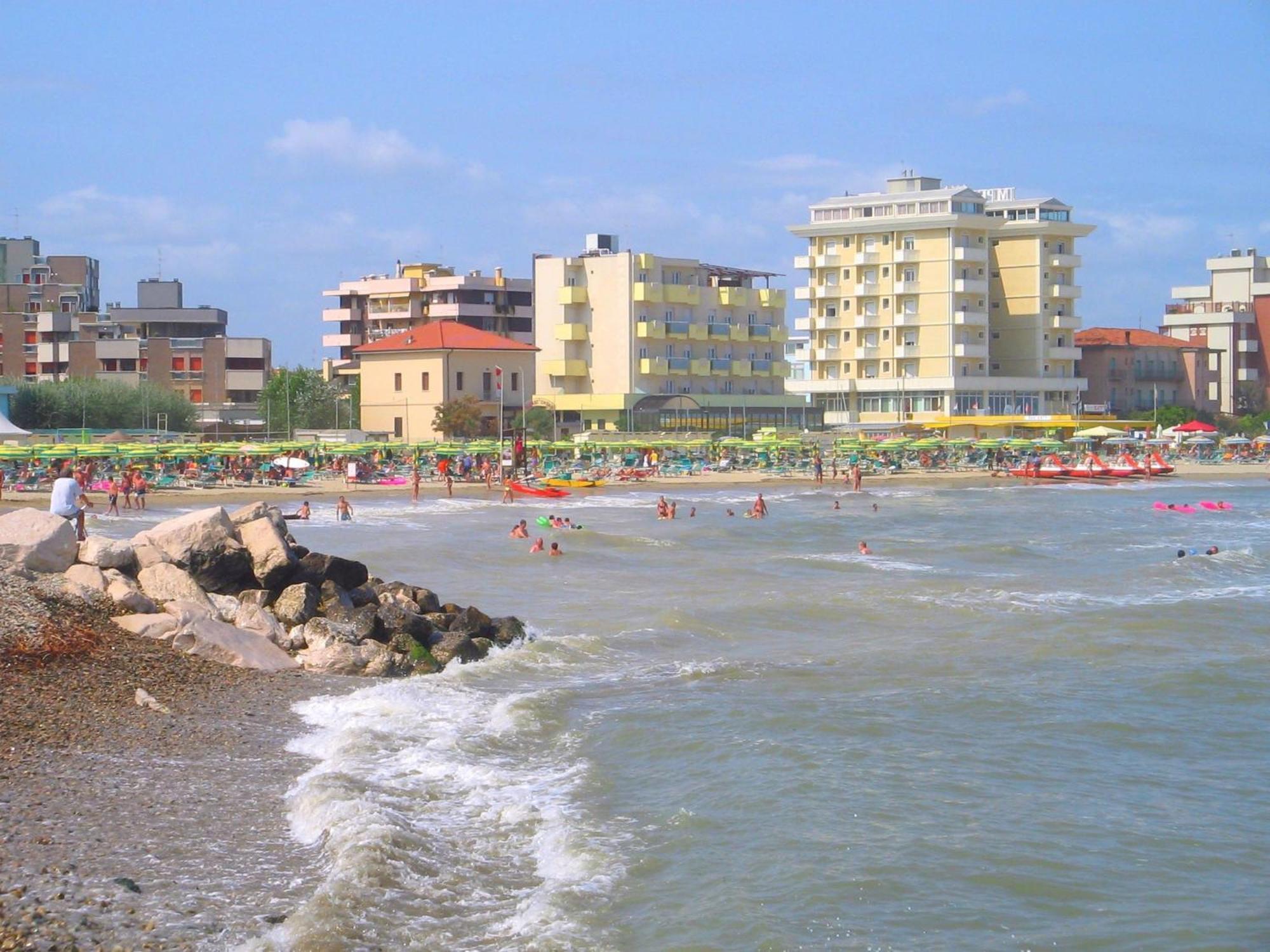 Villa Lauda B&B Rimini Luaran gambar